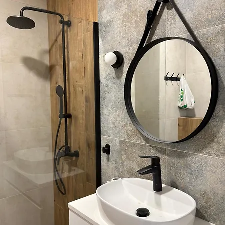 Apartment Omega With Free Parking *