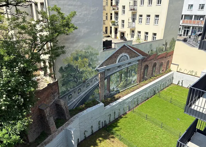 Апартаменты Omega With Parking